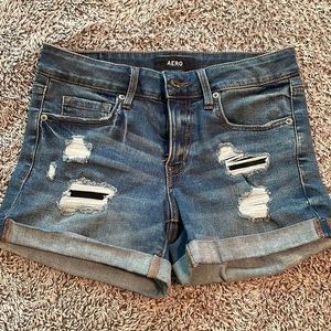 Aero low rise midi shorts